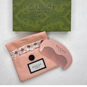 NEW Gucci Beauty Small Comb & Pouch Bag Designer VIP Gift Pink Flower With Box
